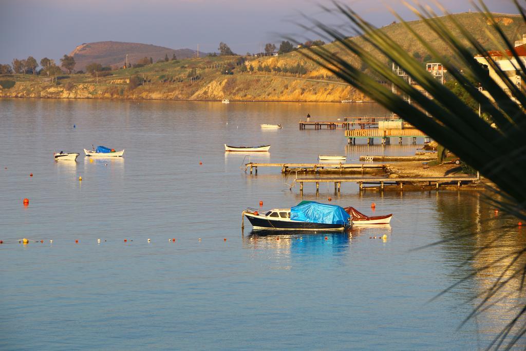 Foca Kumsal Hotel Εξωτερικό φωτογραφία