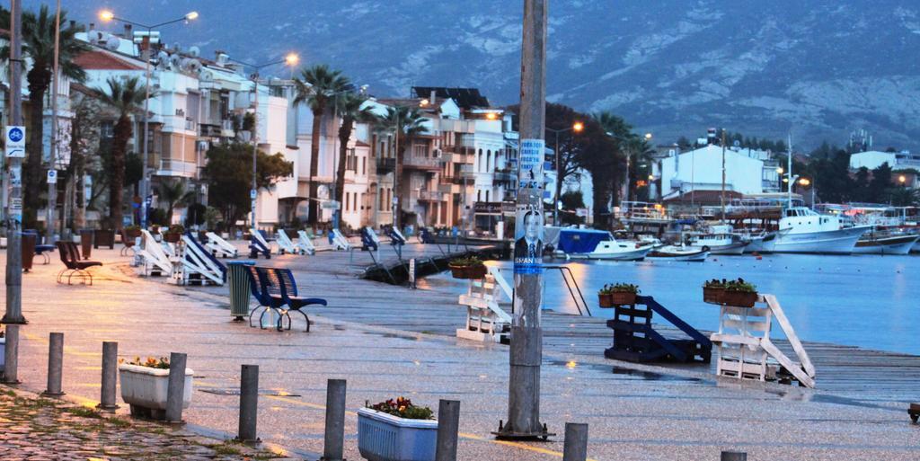 Foca Kumsal Hotel Εξωτερικό φωτογραφία