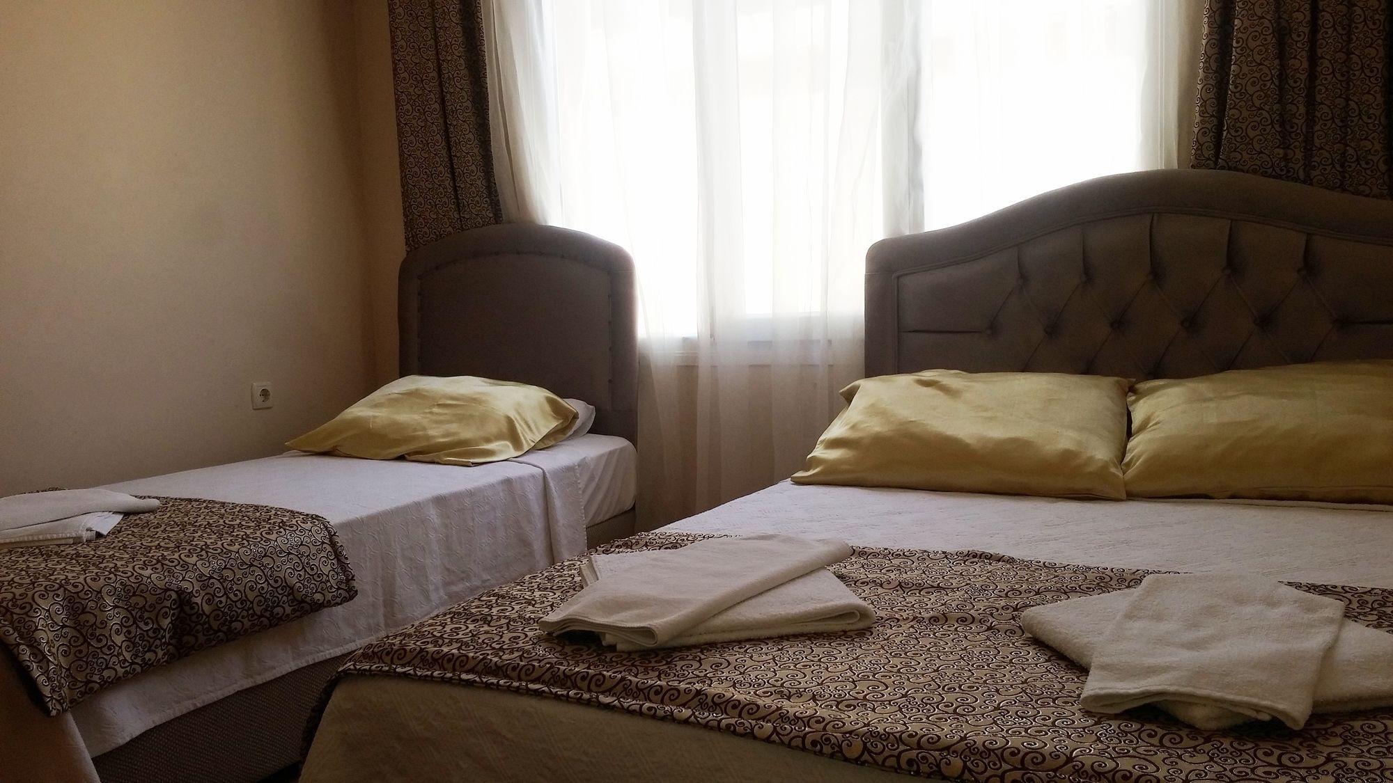 Foca Kumsal Hotel Εξωτερικό φωτογραφία