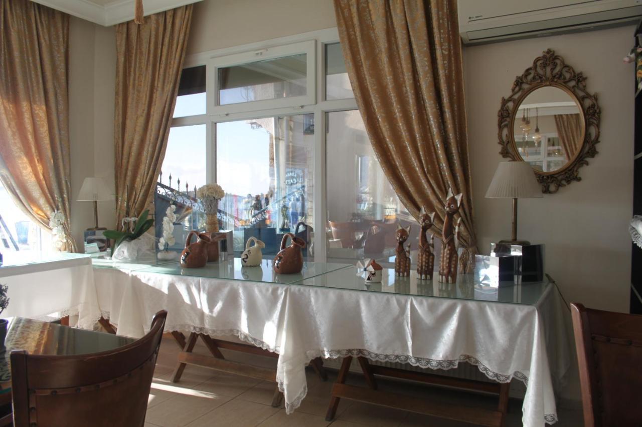 Foca Kumsal Hotel Εξωτερικό φωτογραφία
